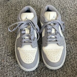 Men’s Jordan 1 lows